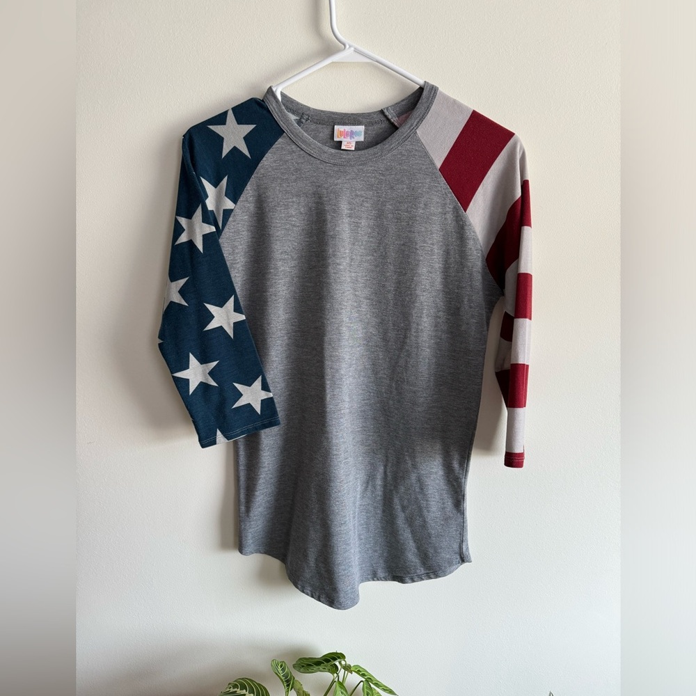 LuLaRoe Raglan